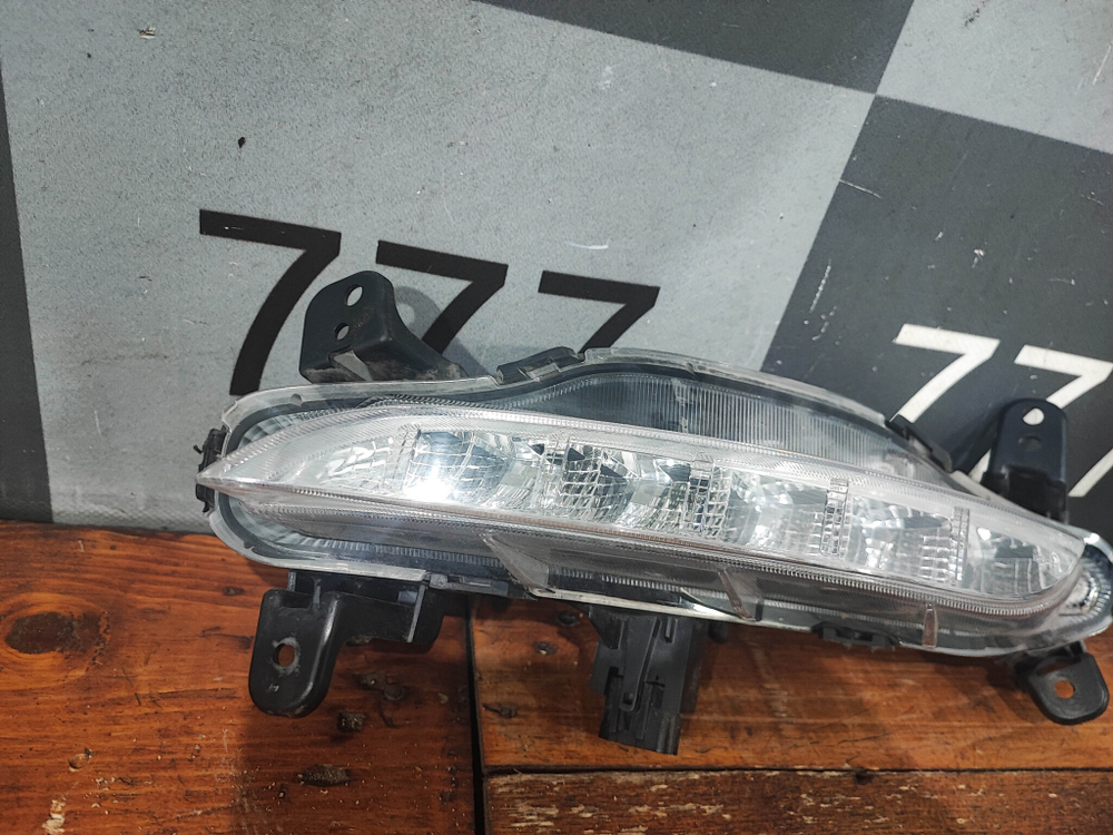 ДХО левый Kia Rio 4 X-Line 17-20 Б/У Оригинал 92207H0300