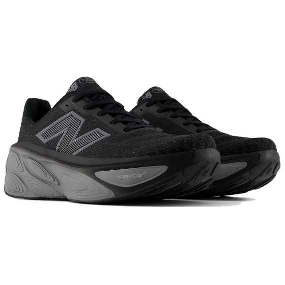 New Balance More v5 Беговые кроссовки Низкие Черные и с льняной тканью для мужчин