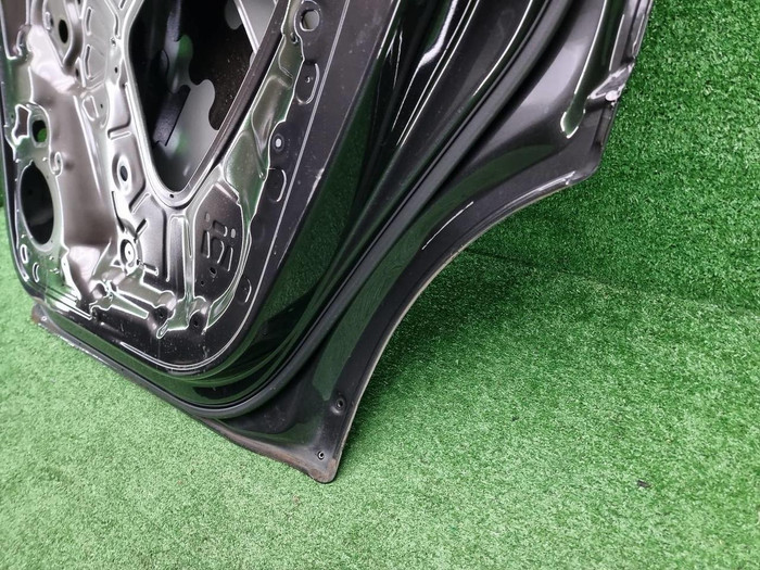 Дверь задняя правая VW Talagon (2021-н.в.)