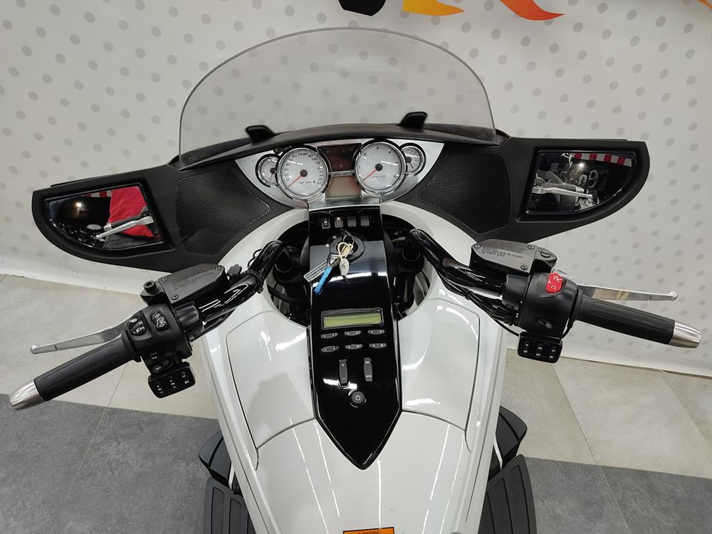 Victory Vision Tour , 2015