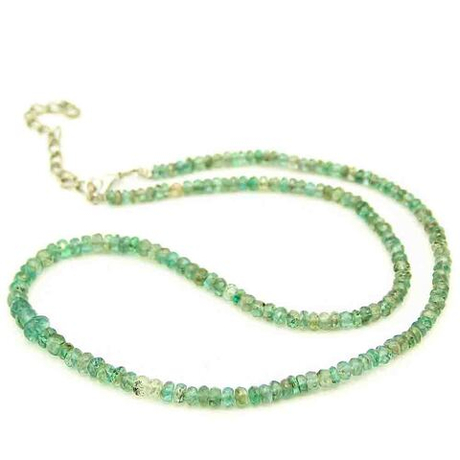 Бусы "Тросик" изумруд