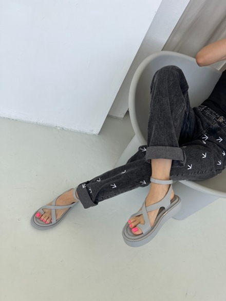 Сандалии женские