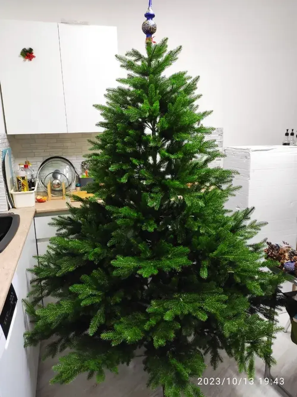 Елка с гирляндой встроенной «Престиж» (Литая хвоя) от 1,2 м до 3 м