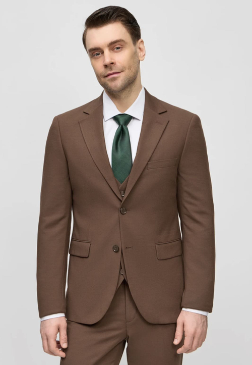 Мужской классический костюм (коричневый) В74