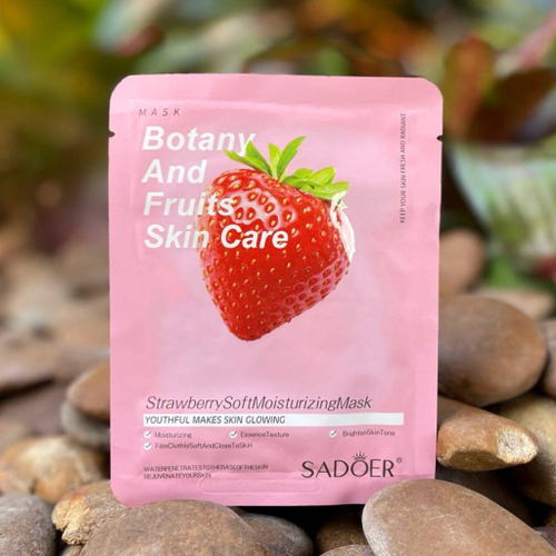 Маска для лица с экстрактом клубники Strawberry Soft Moisturizing Mask Sadoer