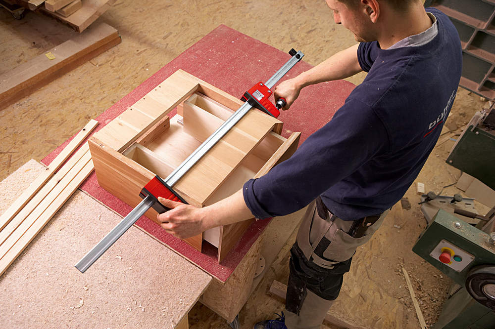 Корпусные струбцины BESSEY KRV200-2K