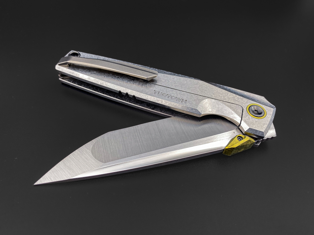 Складной нож Asesino M390 CrystalTi