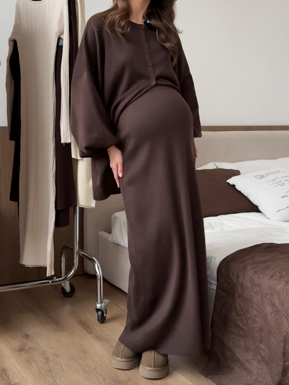 Комплект вязаный, кардиган свободного кроя на пуговицах и длинная юбка