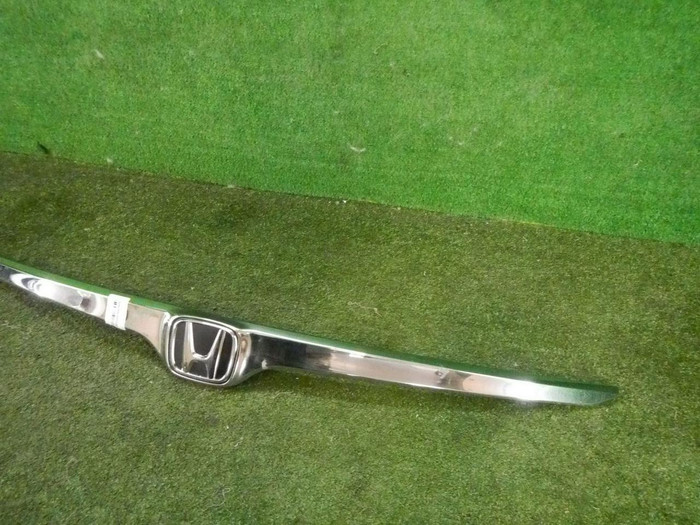 Накладка крышки багажника Honda Cr-v 5 (2016-н.в.)