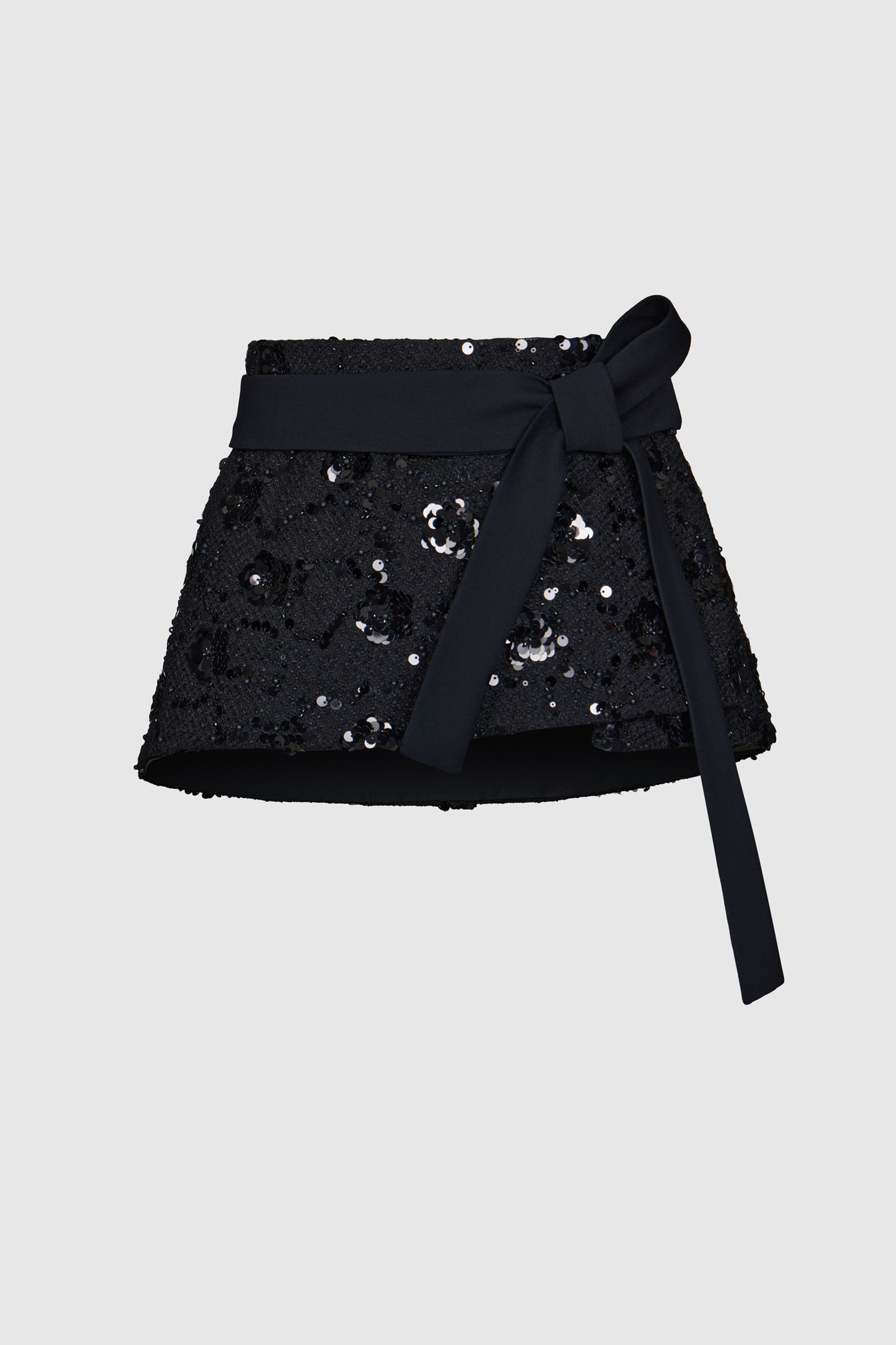 Баска расшитая бисером и пайетками