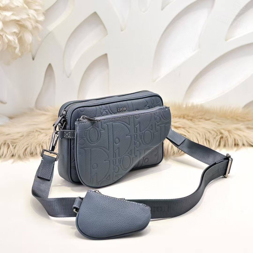 Сумка через плечо Christian Dior Saddle