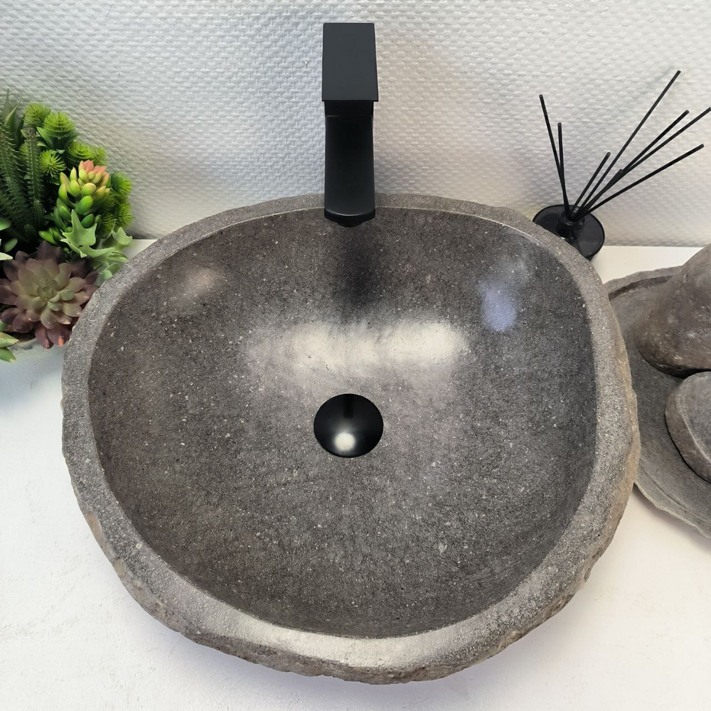 Раковина из речного камня RS-64140 (48*43*16) 0123