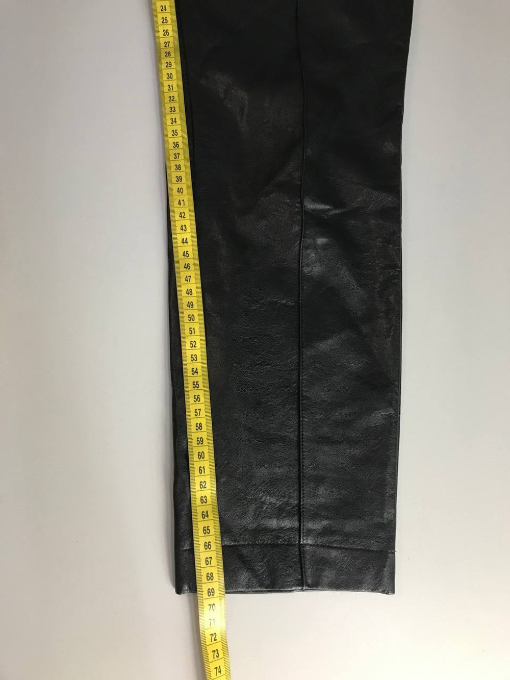 Брюки Reserved для стильного образа, маркировка М, визуально на 46 размер