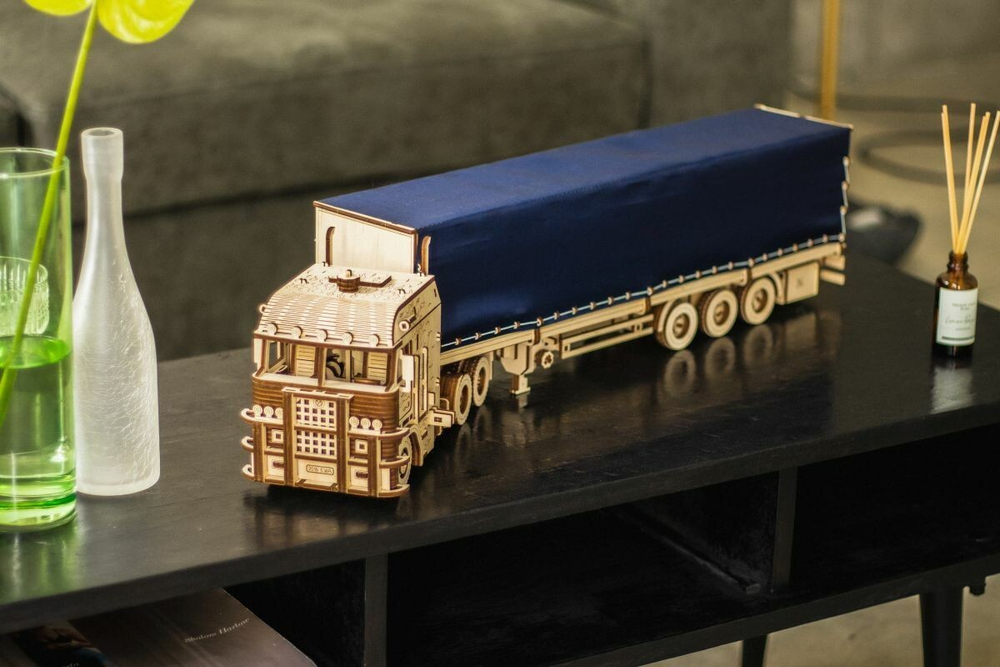 Грузовик Тягач Король дорог от EWA - Деревянный конструктор, сборная механическая модель, 3D пазл