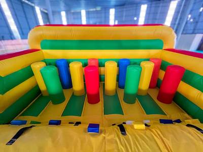 Коммерческий надувной батут «Увлекательная полоса 2» 7*4,5*2,8 м