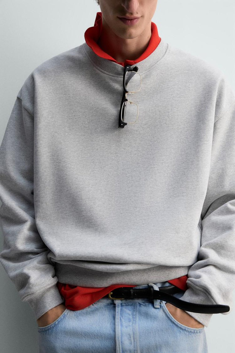 ZARA ТОЛСТОВКА КЛАССИЧЕСКОГО КРОЯ С КРУГЛЫМ ВЫРЕЗОМ, СЕРЫЙ МЕЛАНЖ