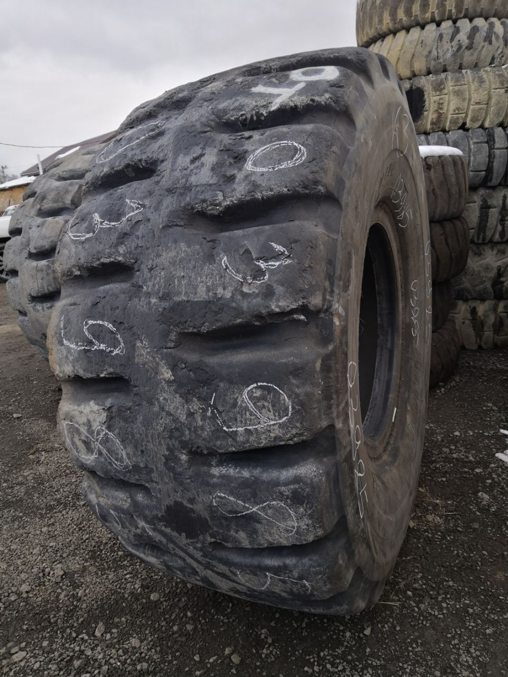 35/65R33 Bridgestone VSDL шина б/у