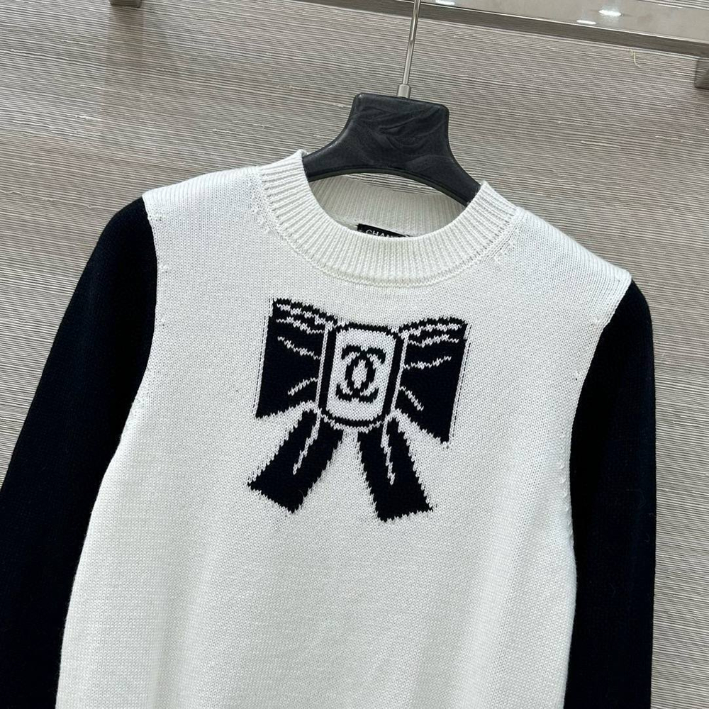 Свитер CHANEL