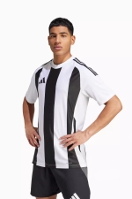 Футболка adidas Striped 24