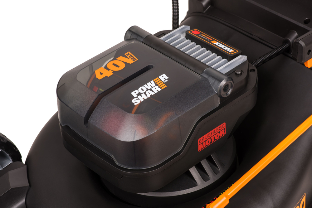Газонокосилка аккумуляторная самоходная WORX WG749E 46 см