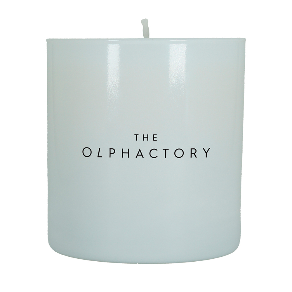 Свеча ароматическая the olphactory, white insignia, musk silhouette, 60 ч
