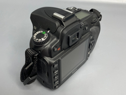 Nikon D90, зеркало не фиксируется