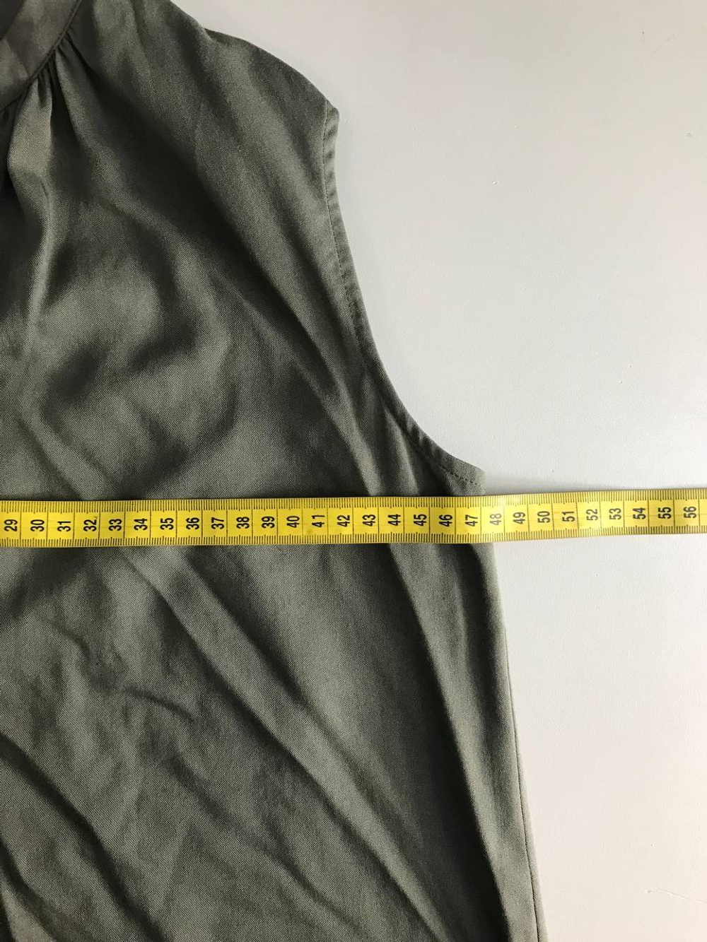 Блузка Uniqlo лаконичная, маркировка S, визуально на 44 размер