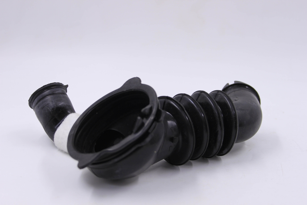 Патрубок стиральной машины от бака к насосу Midea 12638100000488