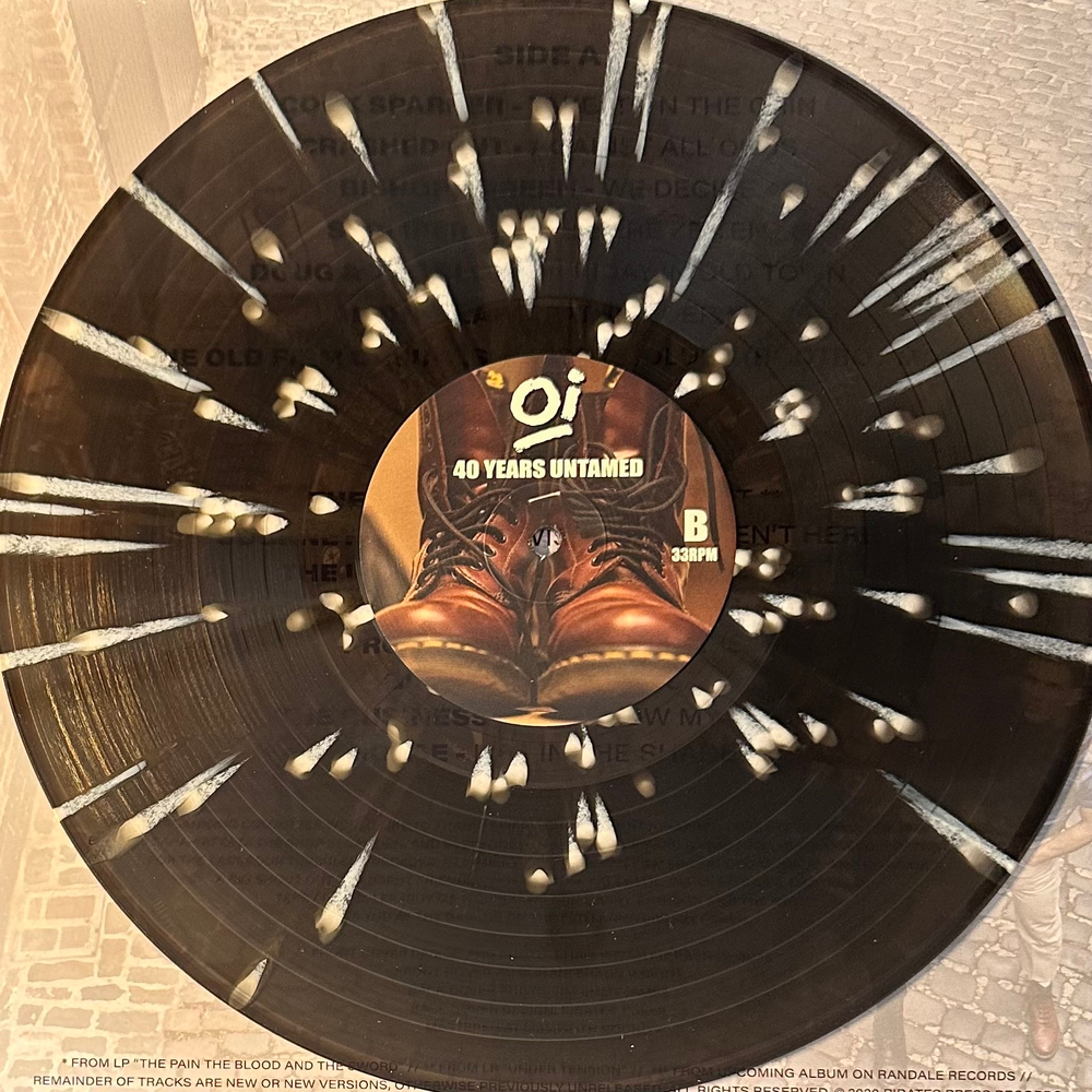 Сборник Oi 40 Years Untamed (США 2020г.) Colored