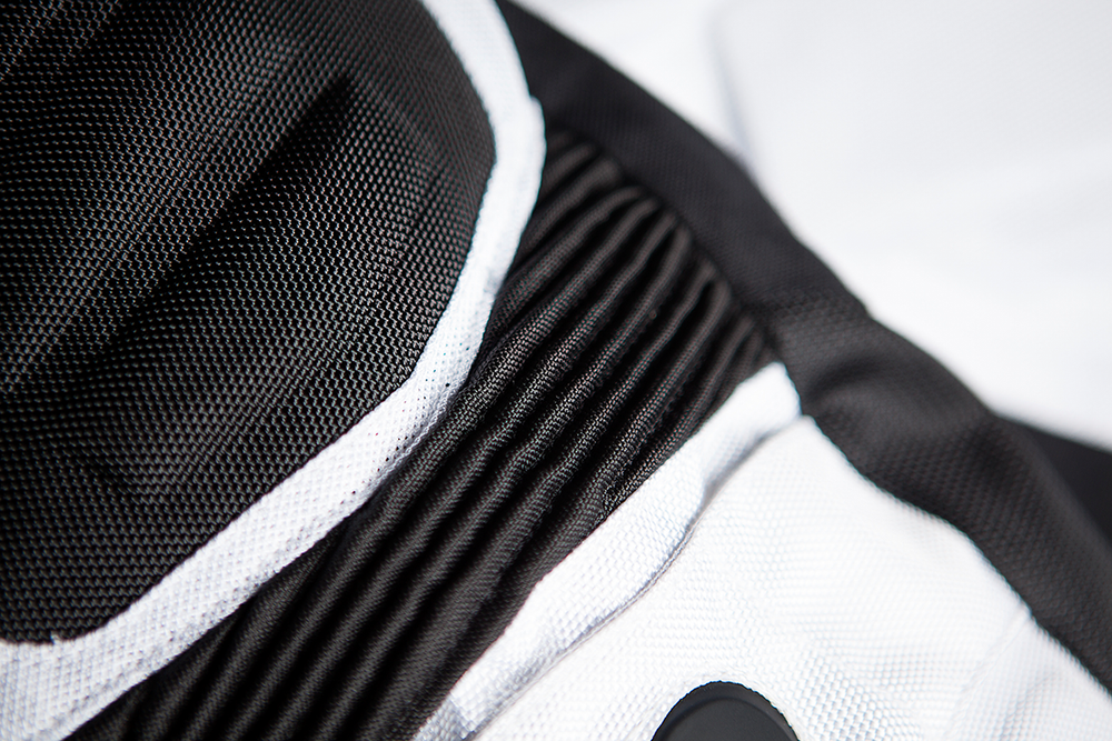 Мотокуртка - ICON OVERLORD RESISTANCE (текстиль, белая)