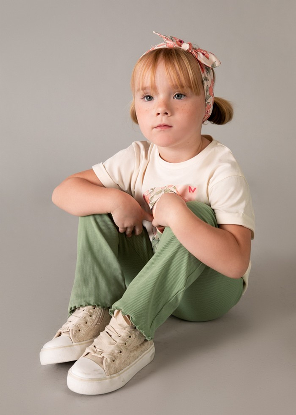 трикотажные брюки