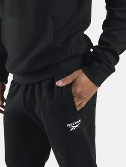 Брюки спортивные мужские REEBOK LOGO PLACEMENT PANT