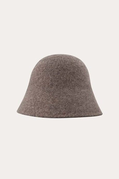 Панама из шерсти