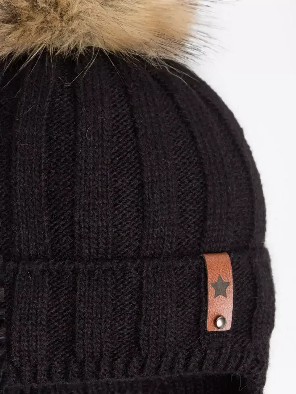 Шапка детская зимняя и снуд