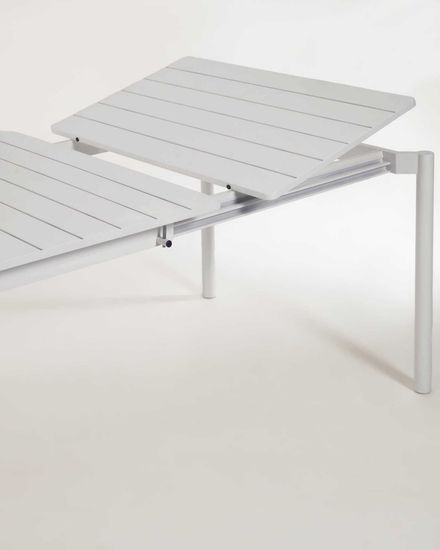 Раздвижной уличный стол Zaltana из алюминия светло-серого цвета, 140 (200) x 90 Испания