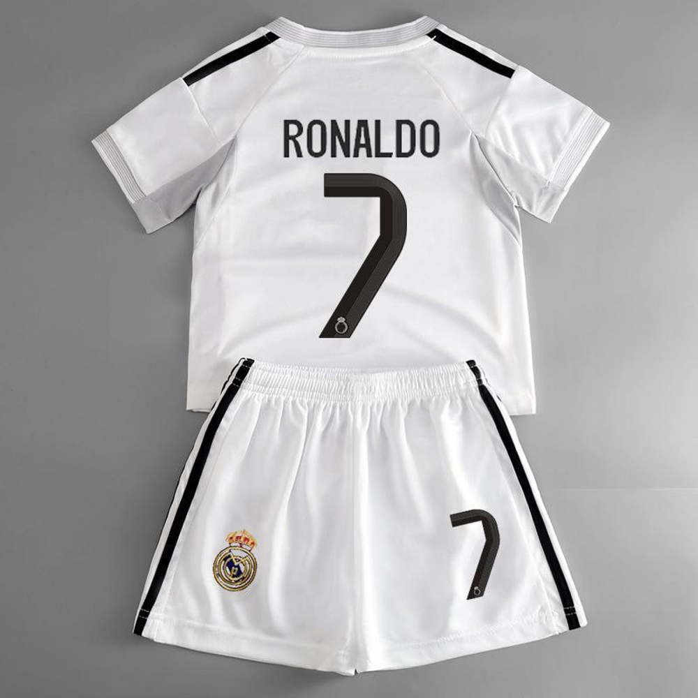 Детская футбольная форма