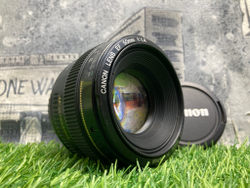 Canon EF 50mm 1.4 USM