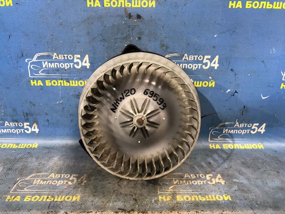 Моторчик печки TOYOTA PRIUS 2003-2011