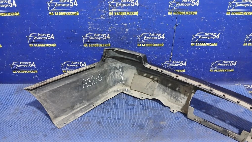 Бампер задний NISSAN CEFIRO 1994