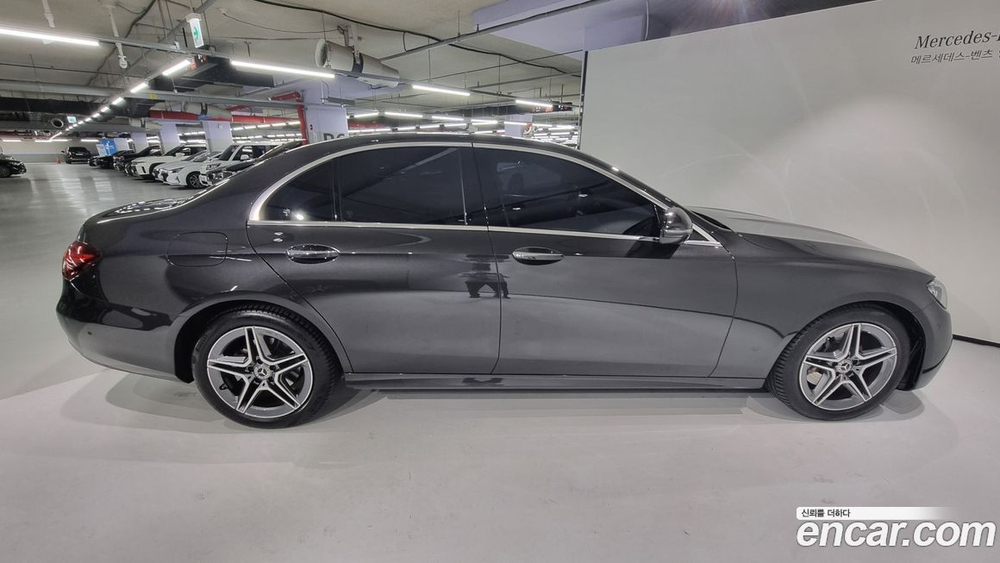 Mercedes-Benz E-Class W213 E250 AMG Line (10.2022)