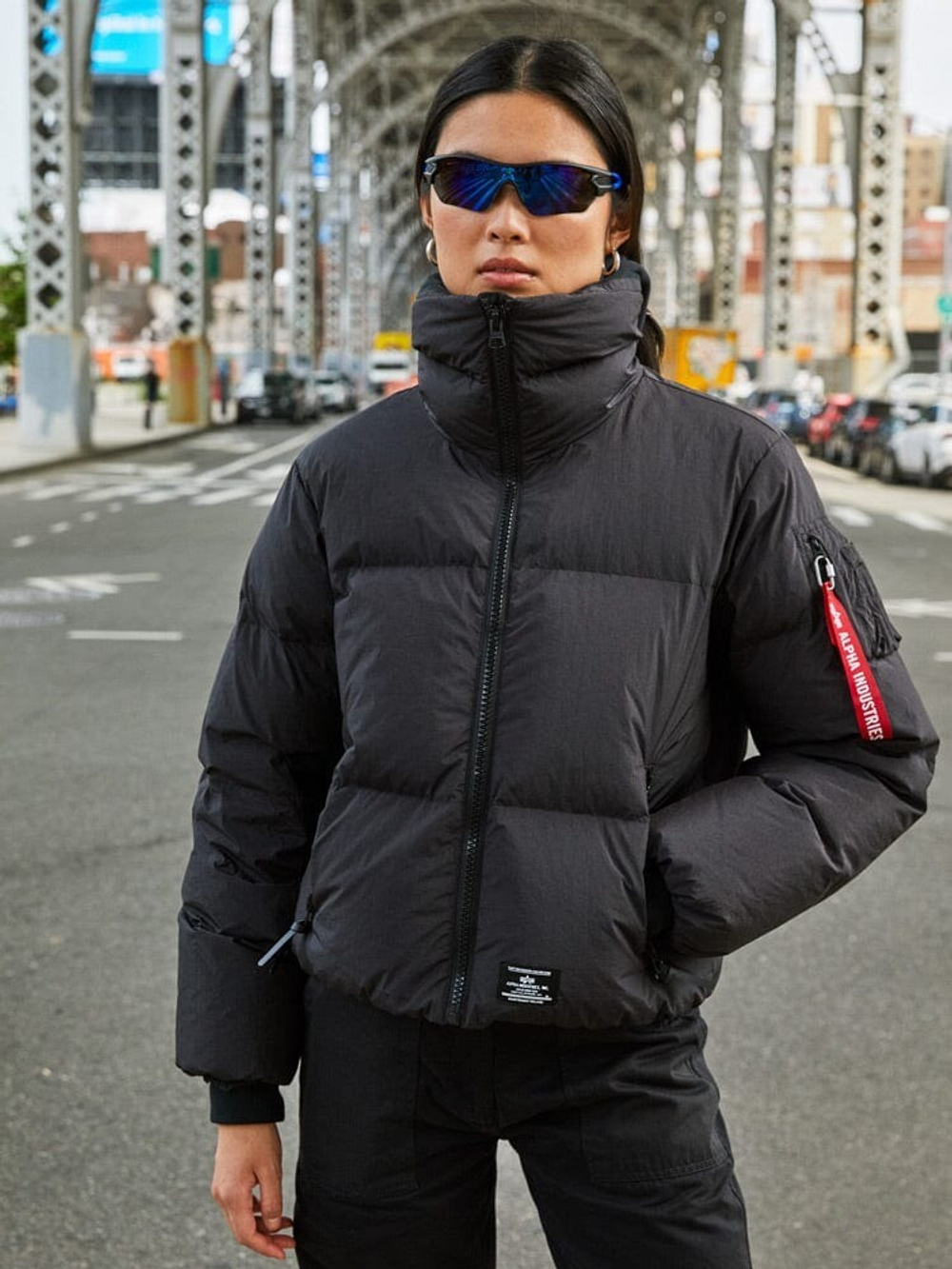 ALPHA INDUSTRIES SIERRA SHORT PUFFER W WJS53503C1 001 Ashop.ru