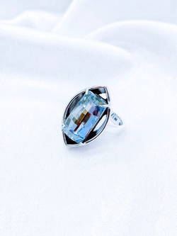 "Диандера"  кольцо в серебряном покрытии из коллекции "Грани" от Jenavi