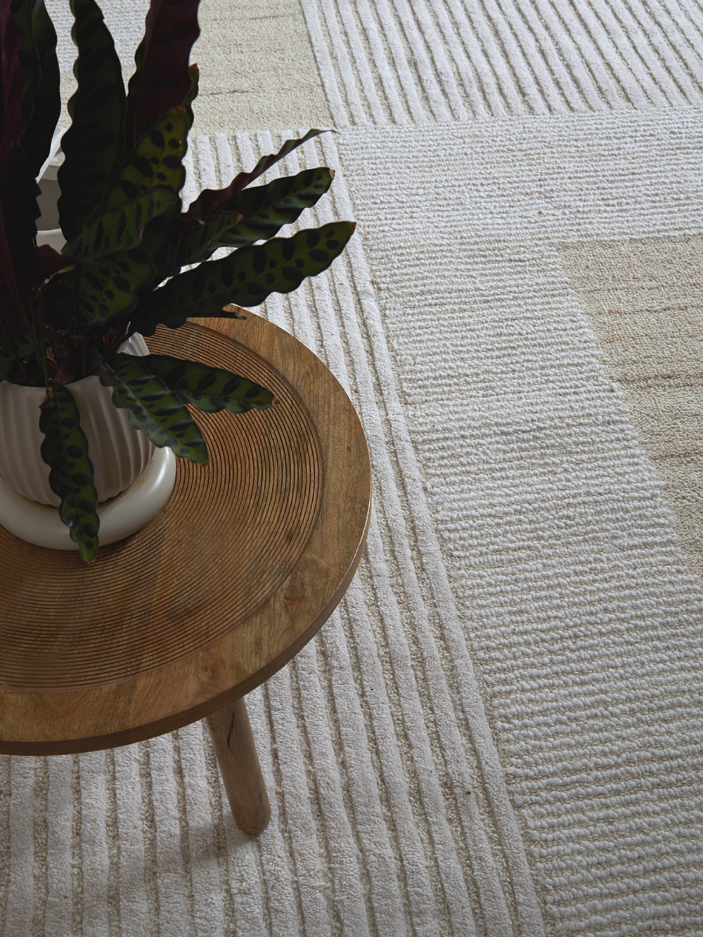 Ковер из шерсти thar из коллекции ethnic