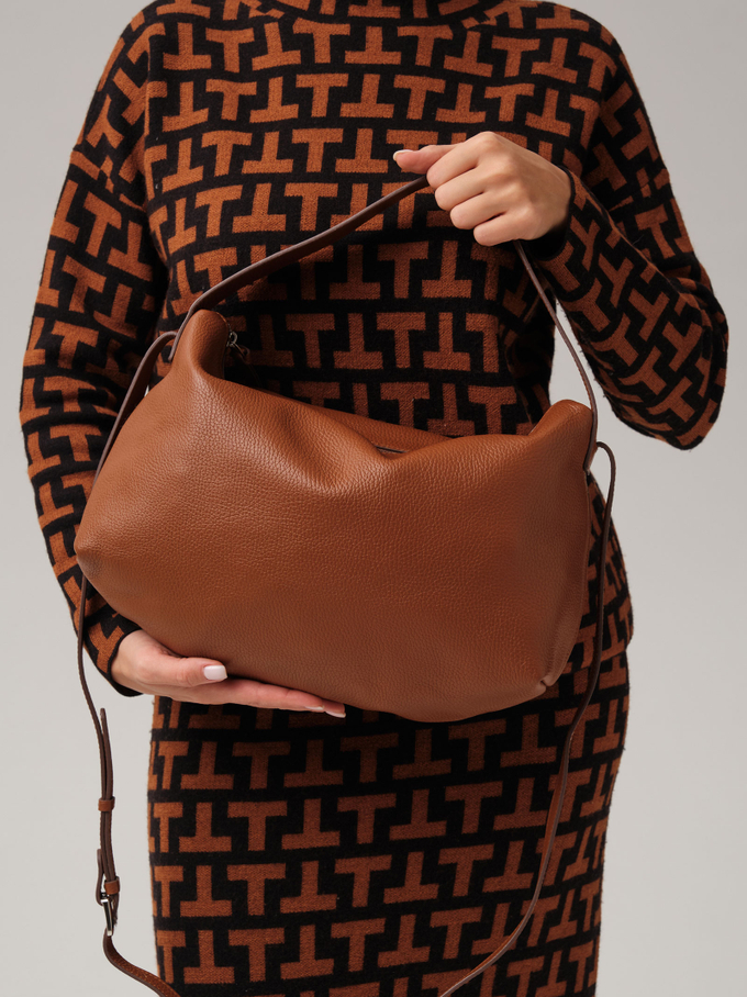 Сумка Deboro 30963 коричневый фундук