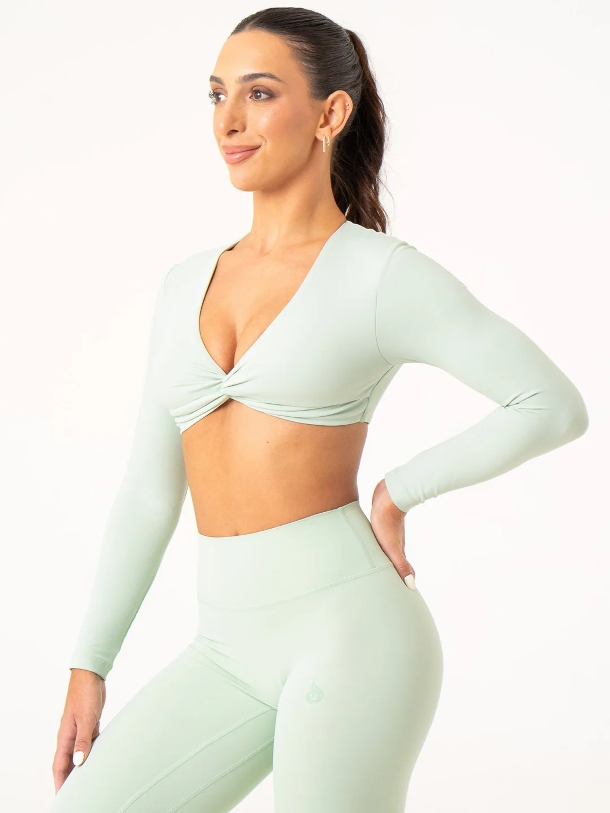 Топ RYDERWEAR NKD Knot Long Sleeve Top Cucumber