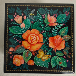 Шкатулка с росписью Палех "Розы"