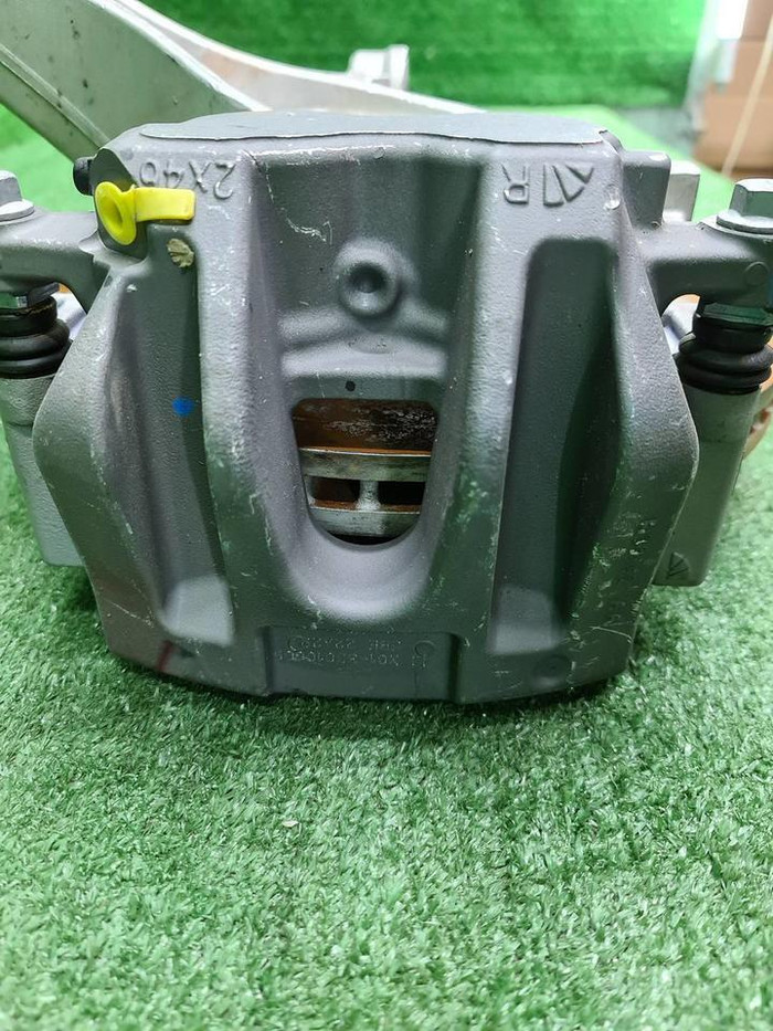 Кулак поворотный правый Lixiang L9 (2022-н.в.)