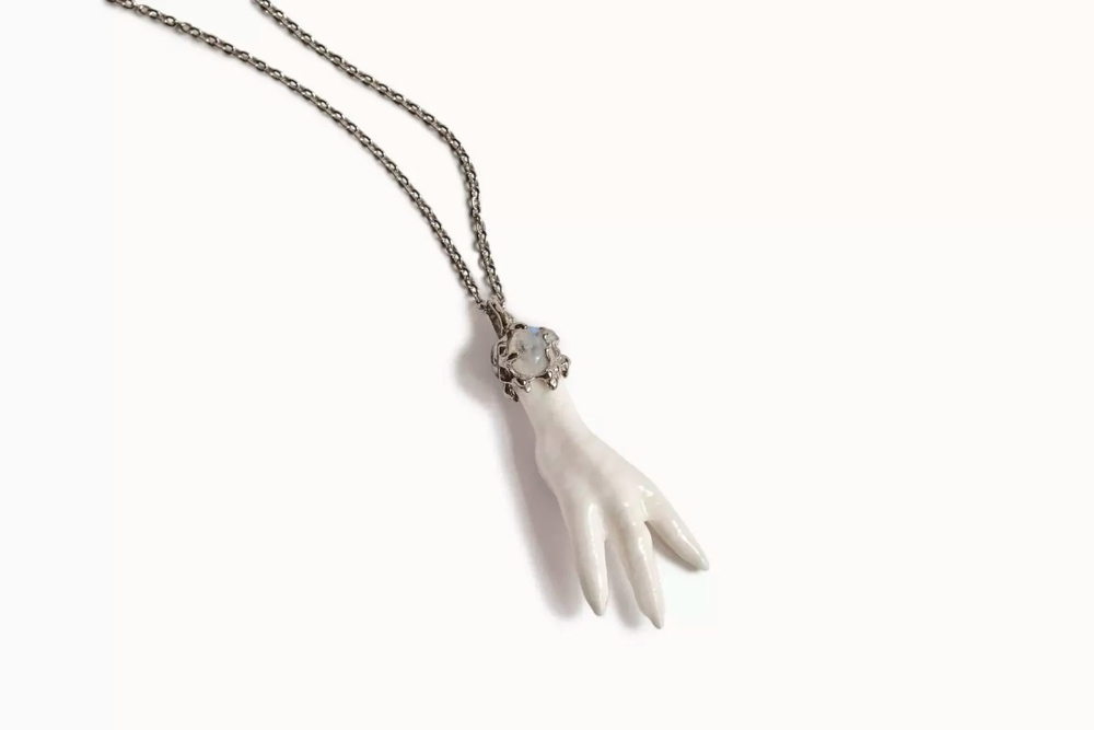 Mineral Weather Подвеска "Лапка"