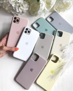 Чехлы для Apple iPhone