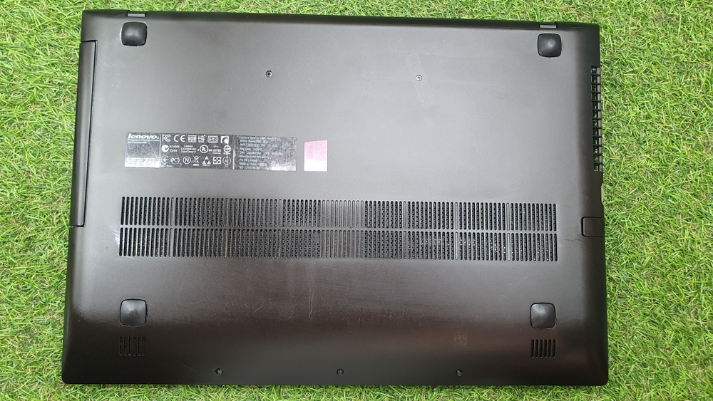 Игровой Lenovo i3/8 Gb/GT 740M 2 Gb